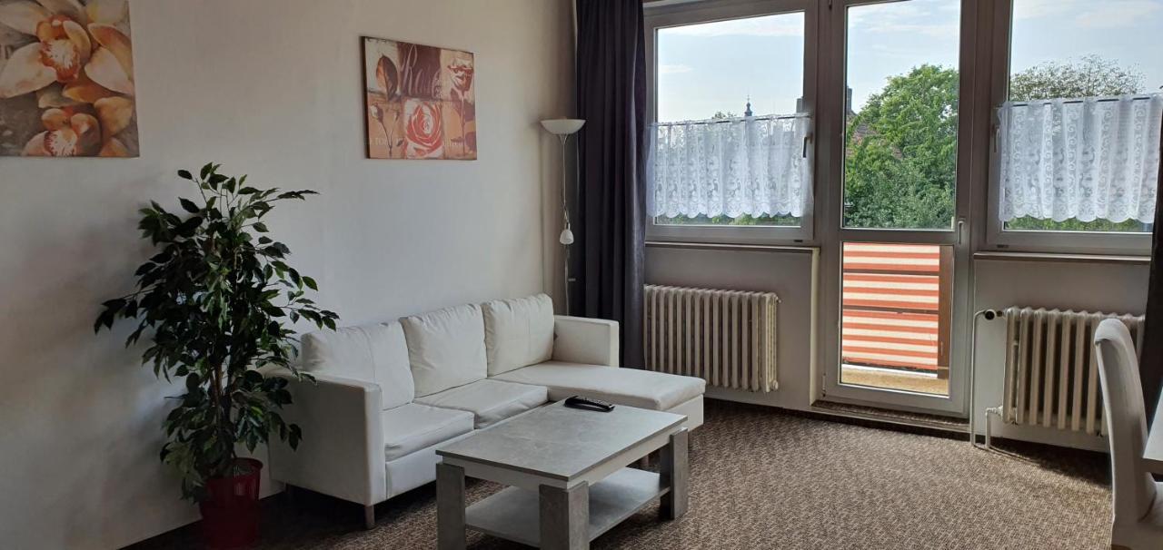 Hotel M-Tourist à Prague Extérieur photo